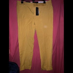 Banana Republic mustard yellow Sloan fit, crop length pants